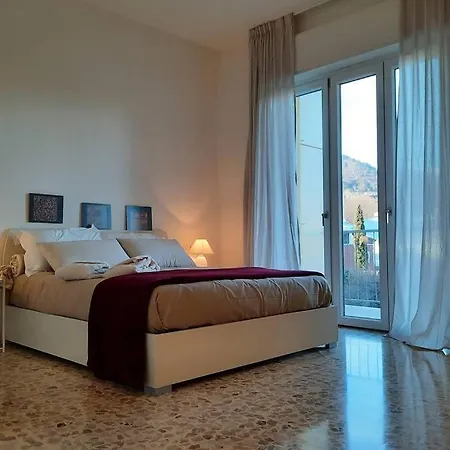 Casa Maurizio - *
