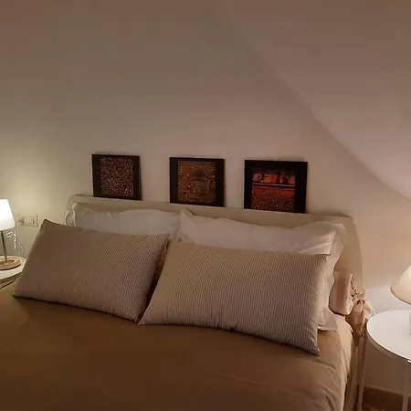 Casa Maurizio - *